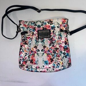 Nicole Miller Floral cross body bag